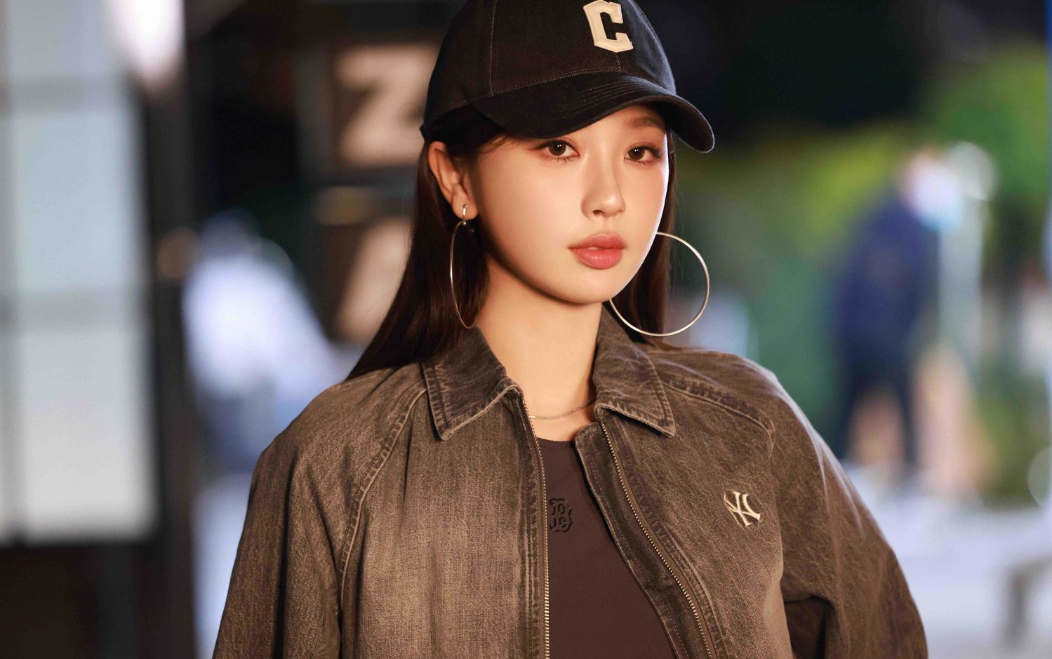 FB体育官网-兰斯客场问鼎，踢出精彩表现的简单介绍