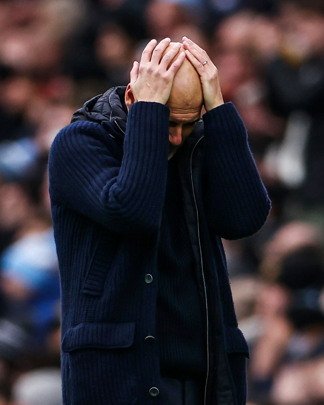 FB体育娱乐-埃弗顿主场失分，赛季目标堪忧的简单介绍