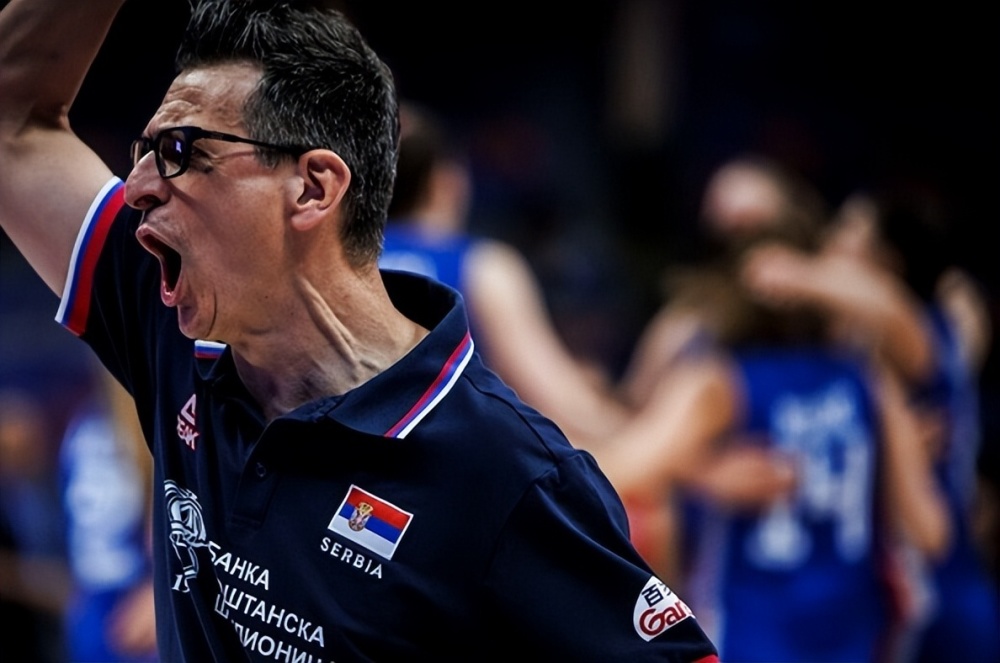 捷克队战胜波兰,积分榜暂居第二 捷克队战胜波兰,积分榜暂居第二