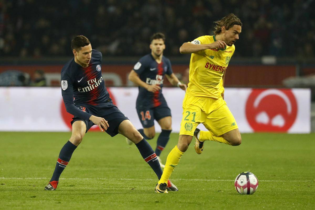 FB体育在线-包含里昂客场战平布雷斯特，保持不败的词条