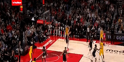 湖人连胜,开拓者遇阻之战失利 湖人连胜,开拓者遇阻之战失利