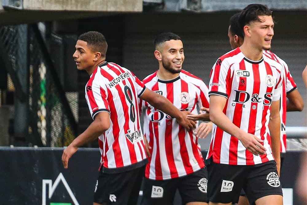 关于桑德豪森队以出色表现斩获连胜,疾风劲草的信息 关于桑德豪森队以出色表现斩获连胜,疾风劲草的信息