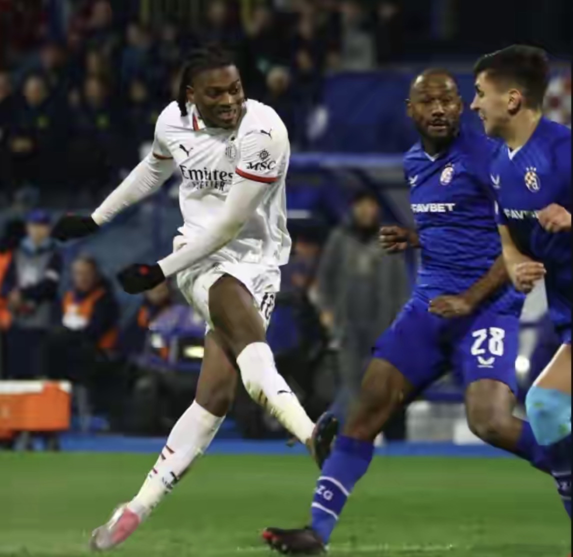 门兴惨败,欧冠赛再次遭遇挫折 门兴惨败,欧冠赛再次遭遇挫折