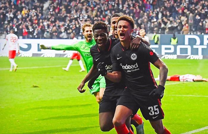 尼斯客场完胜波尔多,打破魔咒 尼斯客场完胜波尔多,打破魔咒