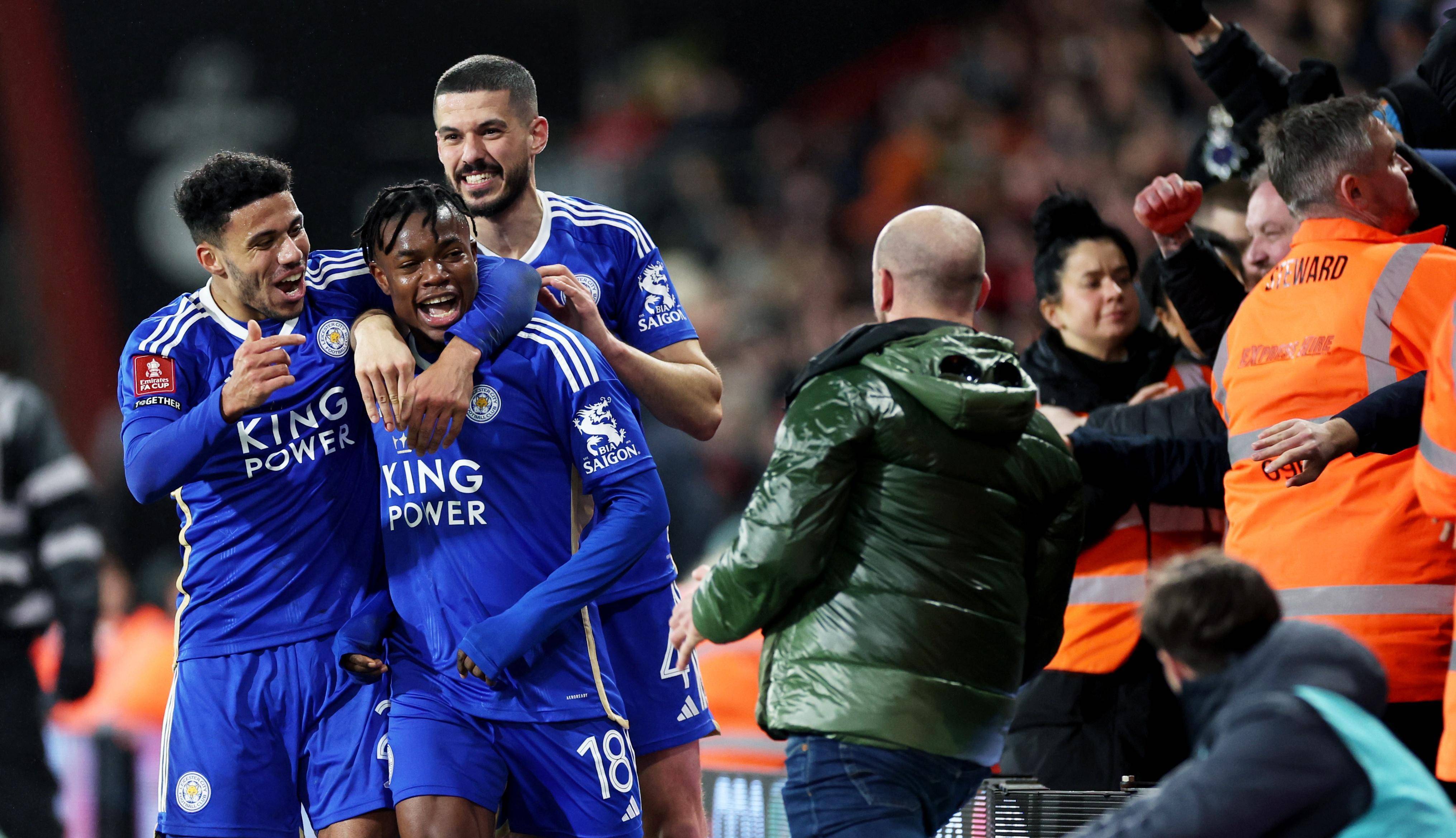 利雅斯特城惊险晋级,英超劲旅发挥不稳定 利雅斯特城惊险晋级,英超劲旅发挥不稳定