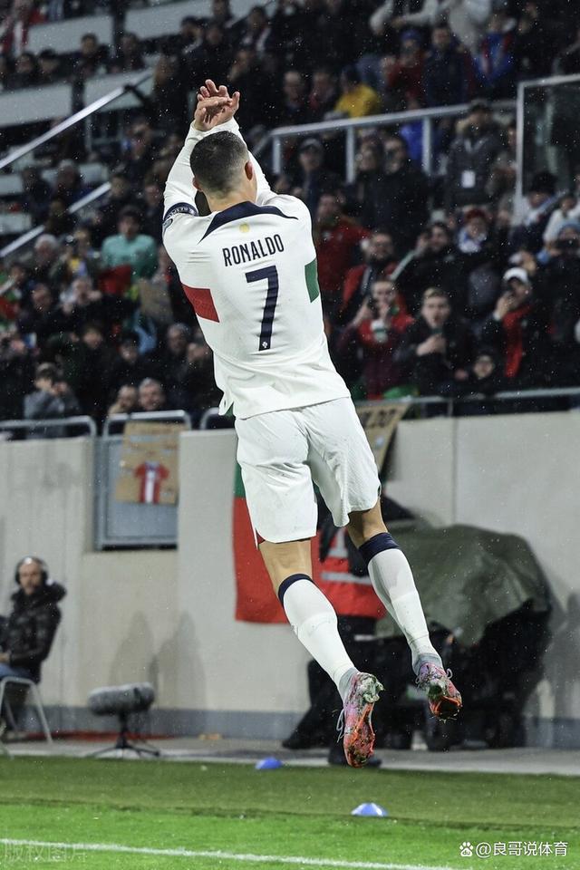 法国队战胜葡萄牙,欧预赛晋级希望重新燃起 法国队战胜葡萄牙,欧预赛晋级希望重新燃起