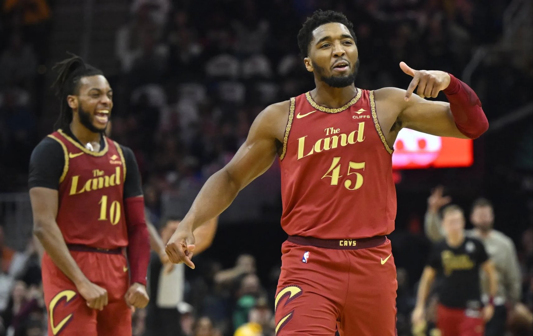 FB体育官方网站-骑士遭遇连败，需调整球队状态