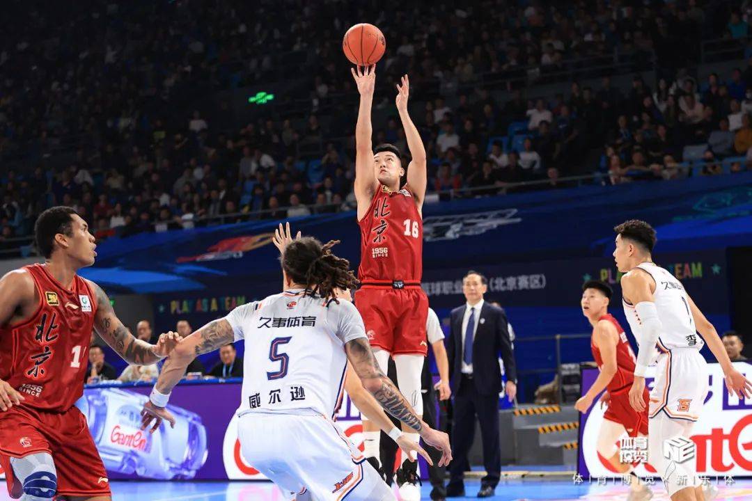 天津男篮客场战胜北京队,取得关键胜利的简单介绍 天津男篮客场战胜北京队,取得关键胜利的简单介绍