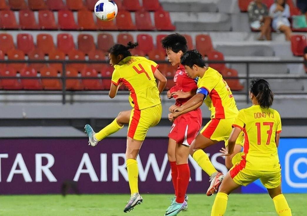 全国女足赛事选手体能训练大幅提升