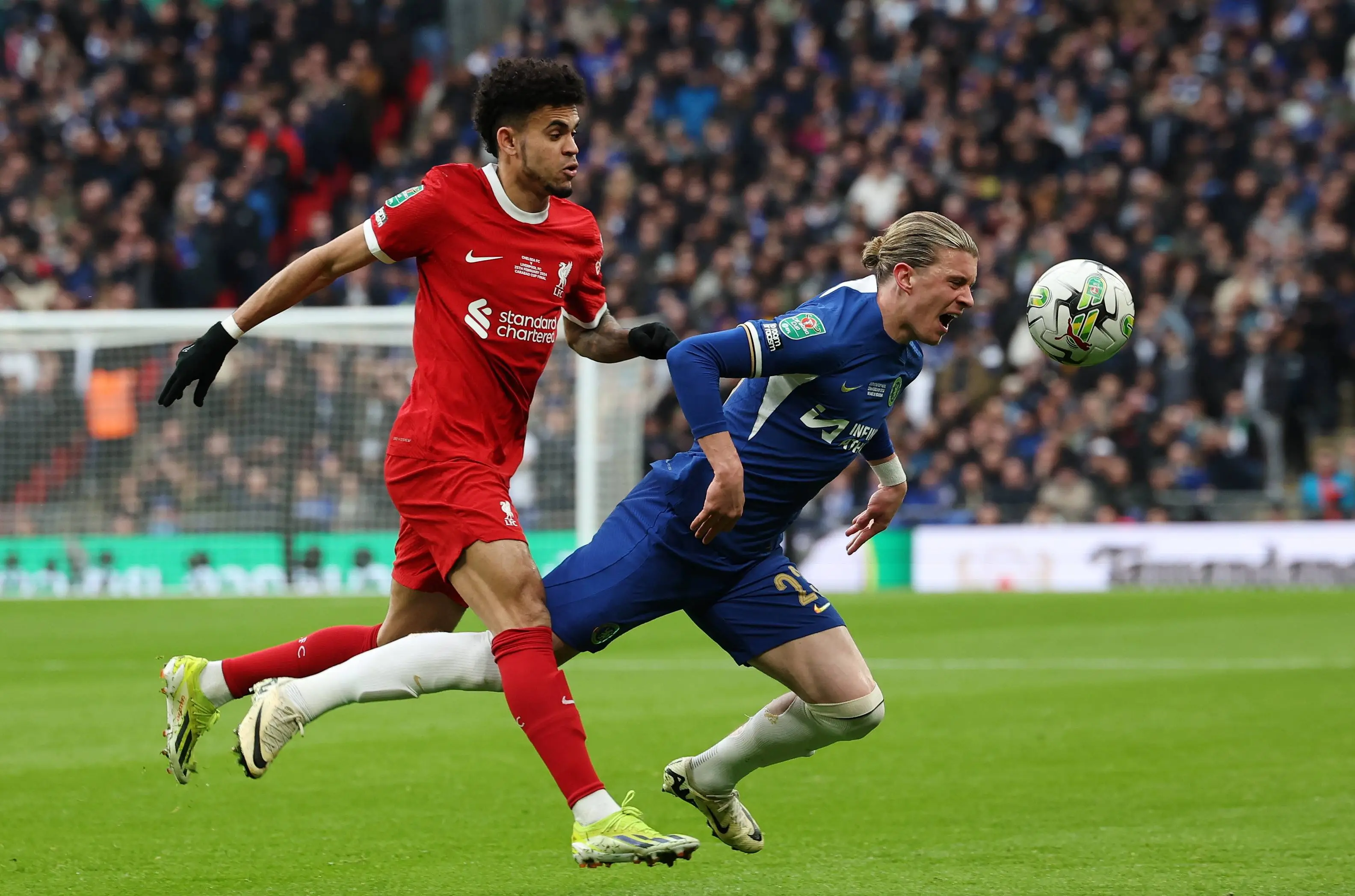 利物浦攻势如潮,轻松战胜对手 利物浦攻势如潮,轻松战胜对手