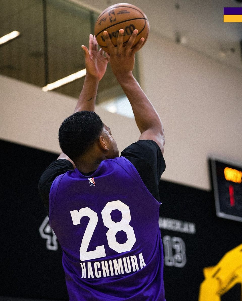 湖人明星绝杀对手,荣耀凤凰城 湖人明星绝杀对手,荣耀凤凰城