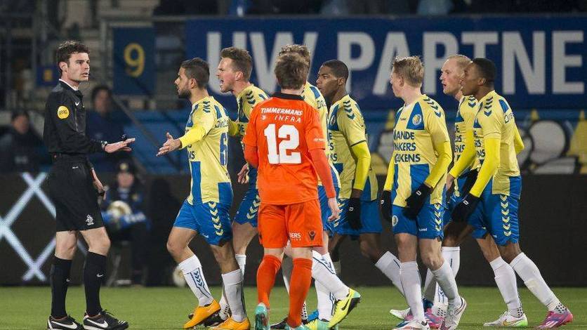 欧预赛资格赛实力对决,球场激烈战役风波不断 欧预赛资格赛实力对决,球场激烈战役风波不断