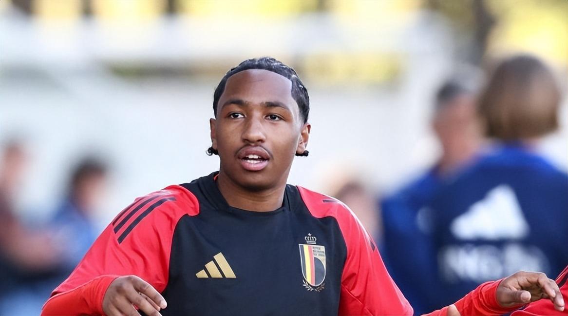 比利时神射横空出世,法甲冠军赛事引关注 比利时神射横空出世,法甲冠军赛事引关注