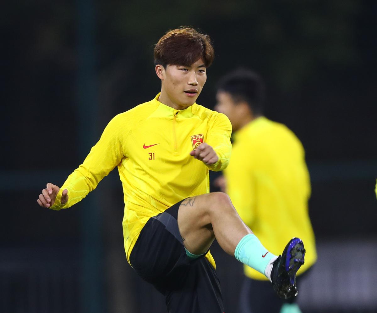 关于上海申花平局青岛黄海,保持不败战绩的信息 关于上海申花平局青岛黄海,保持不败战绩的信息