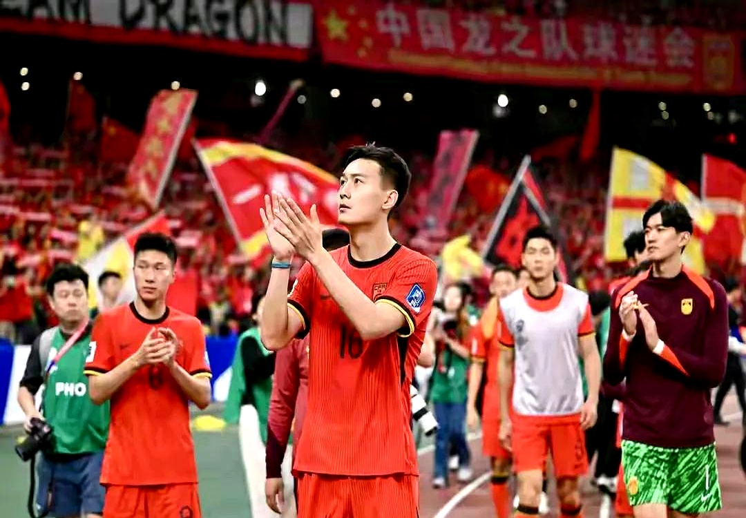 中国男足备战世预赛:里皮时代拼搏精神继续延续 中国男足备战世预赛:里皮时代拼搏精神继续延续