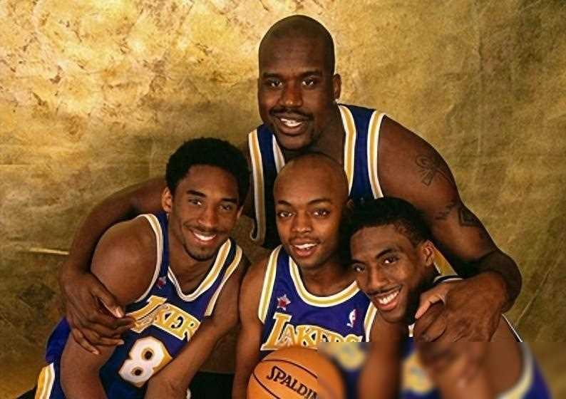 爵士横扫黄蜂，赢得关键战役