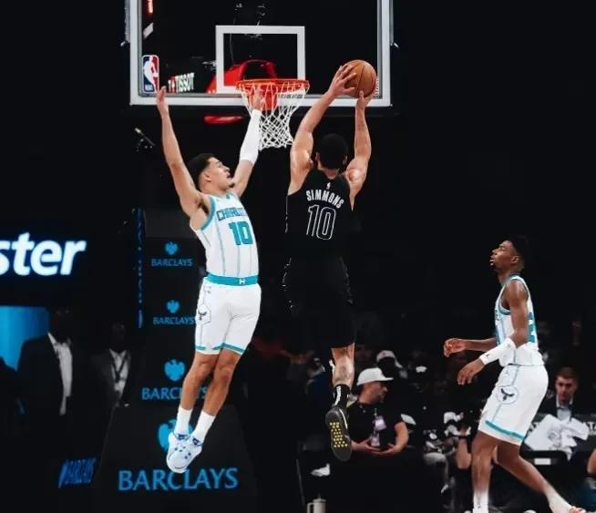 篮网击败黄蜂,继续保持领先 篮网击败黄蜂,继续保持领先